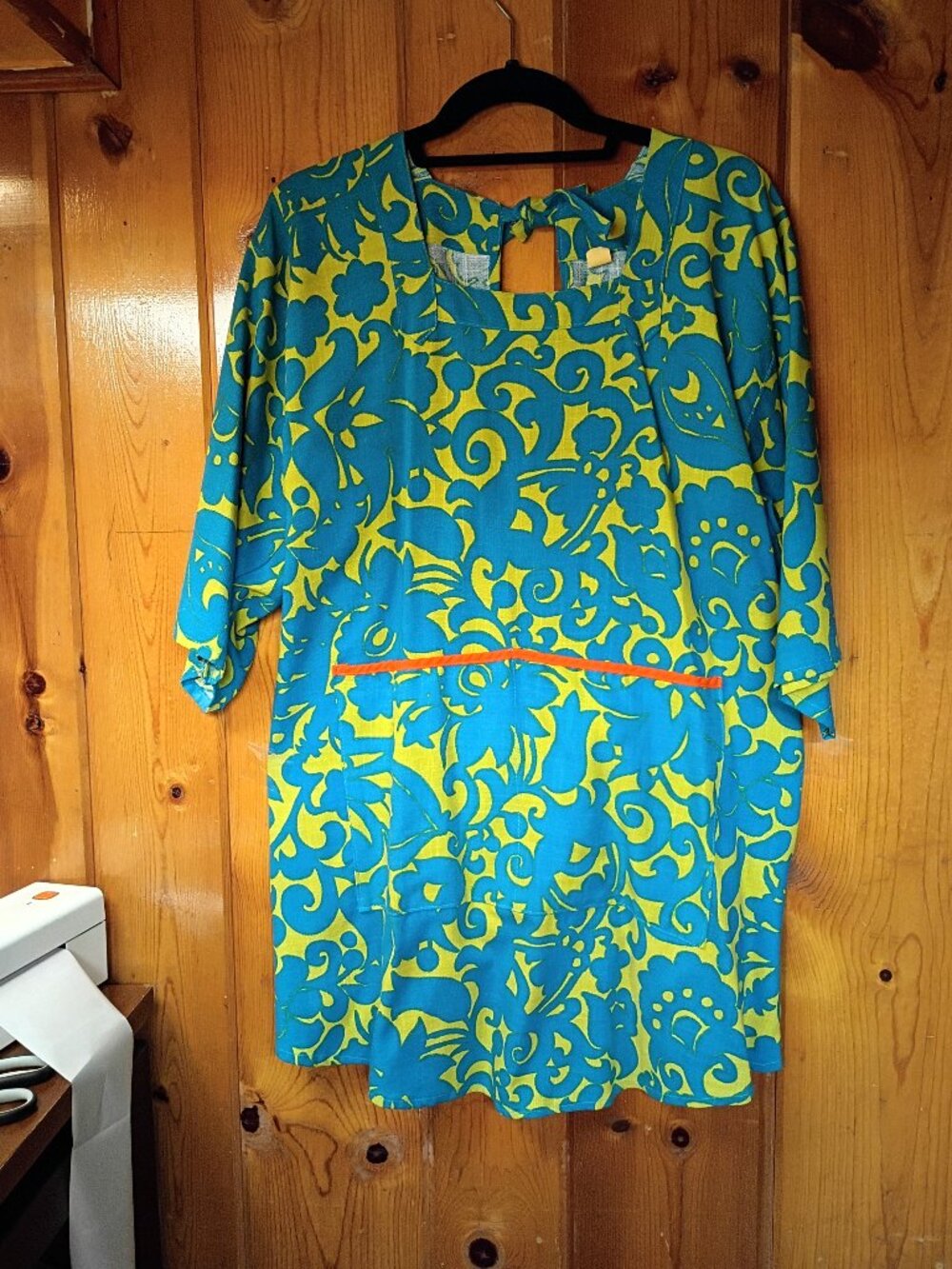 Vintage 60s/70s Groovy Artist Smock Rayon Cotton Small Blue Yellow Groovy Funky